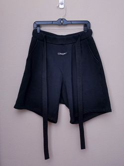 FoG Fear of God Black Long Belted Short Medium