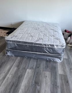 Queen Mattress and Box Spring Set