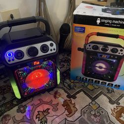 Spkear With Blue Tooth Brand New With Charger Everything 