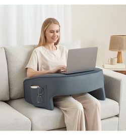 Casual Living Reading Desk with Removable Cover @Pal