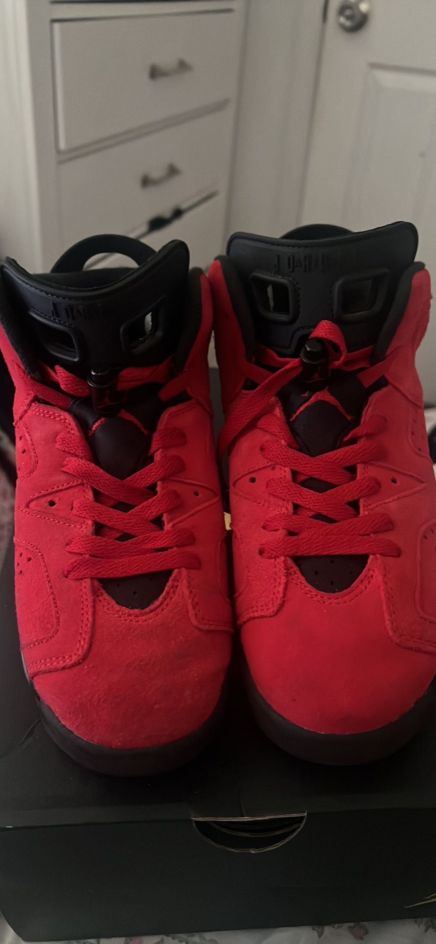 Jordan 6 Retro Grade School 5.5Y