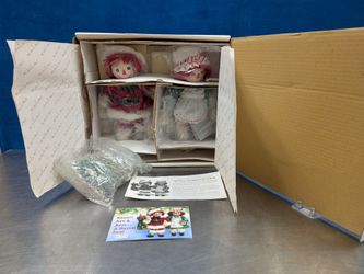 Christmas With Raggedy Ann and Andy