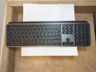 Logitech MX Keys Wireless Aluminum Build Illuminated Keyboard - Bluetooth - Mac, PC, iPad