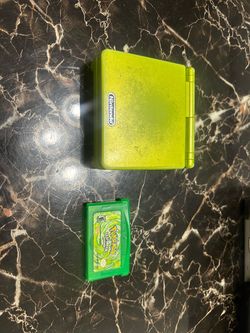 Gameboy Advance SP & Pokemon Leaf Green (Reproduction)