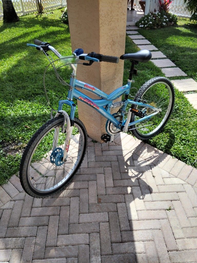 Kent 24 Inch 21 Speed Bike. Gear Is Slipping 