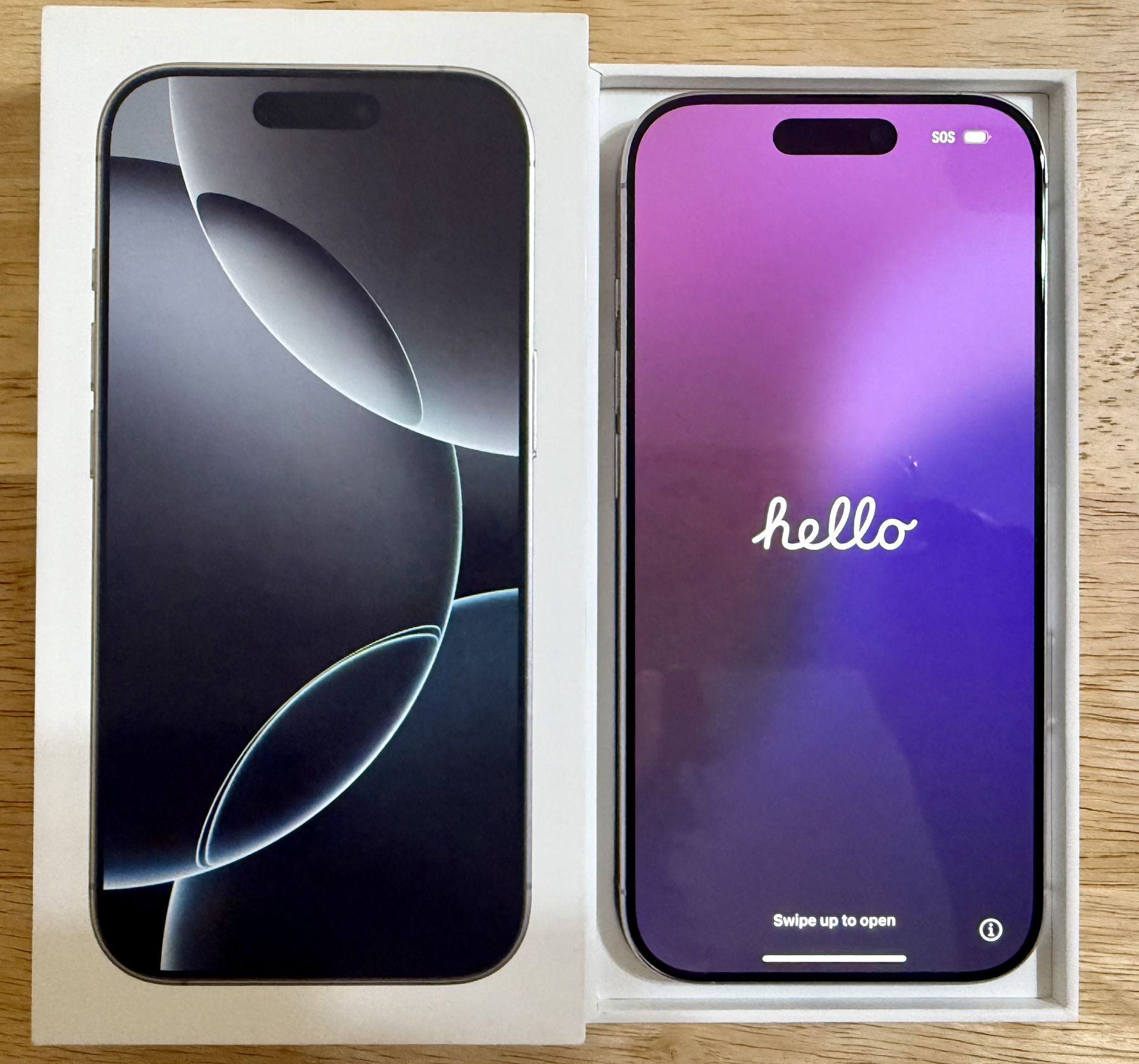 Apple iPhone 16 Pro 256GB UNLOCKED - White