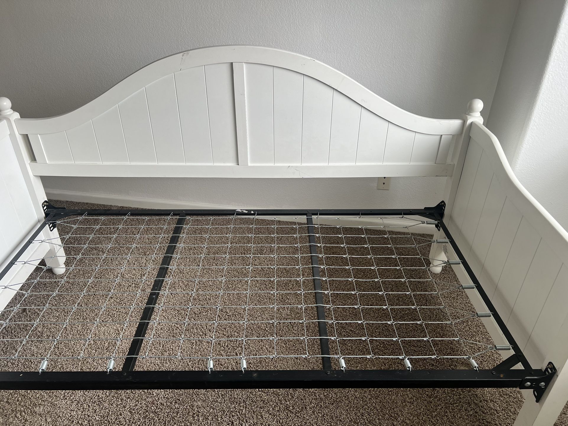 Twin Bed With Mattress