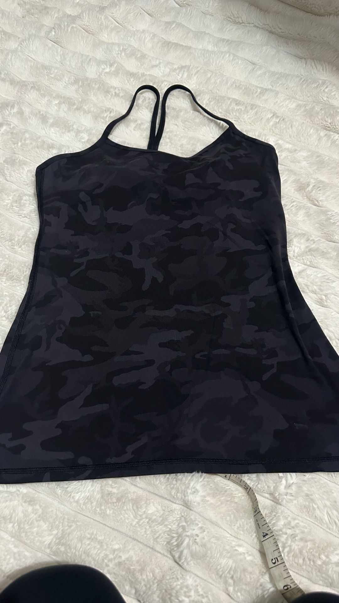 Blusita lululemon size 8