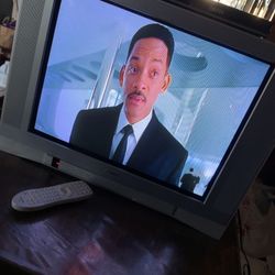24in Toshiba CRT TV