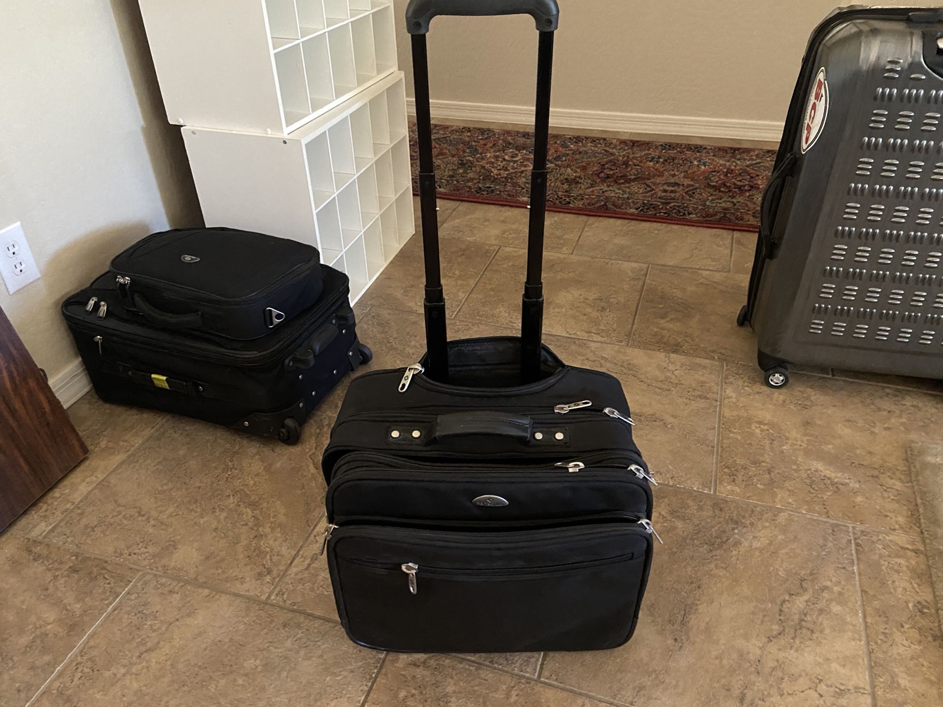 Samsonite rolling carry-on laptop computer bag Luggage