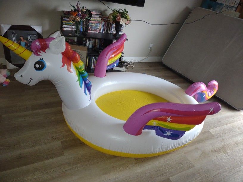 Unicorn Floating