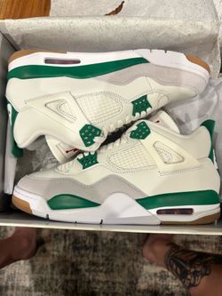 Jordan 4 x Nike SB pine green size 10