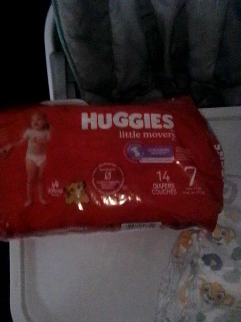 Huggies Diapers Size 7 14 Count  Box Has 4 Packs
