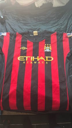 Manchester city away jersey