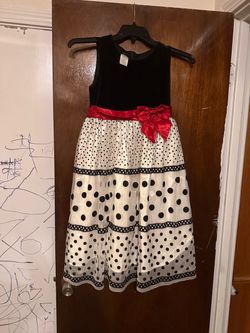 Girls dress
