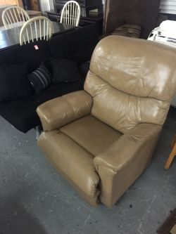 Recliner chair