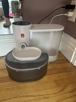 Pet Water Fountain / Dispenser