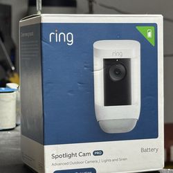 Ring Spotlight Cam Pro, Battery, Home or business security, Retinal 2K Video, Color Night Vision