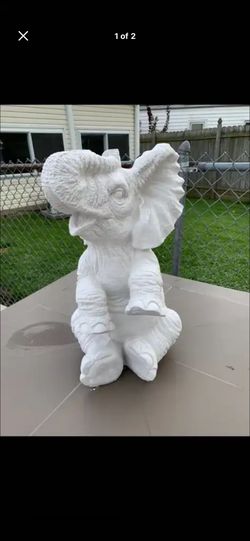 The Happy Elephant Statue