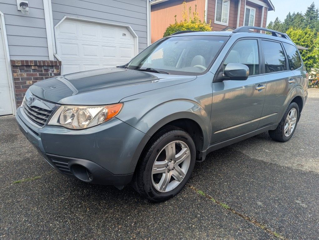 Subaru Forester 2009 Premium
