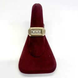 FLAWLESS 10K CLUSTER RING 
