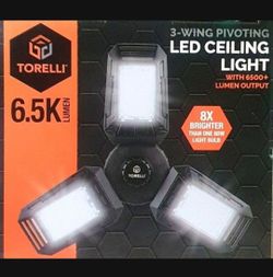 Torelli Tools 3-Wing Pivoting LED Ceiling Light