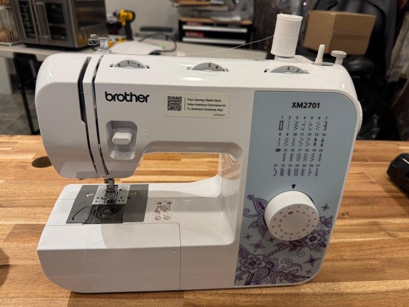 Brother Sewing Machine With Thread Stand
