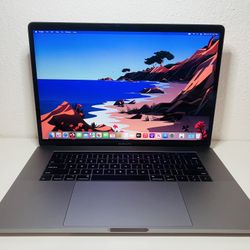 15 Inch MacBook Pro 💻 i7-16gb ram-512gb SSD