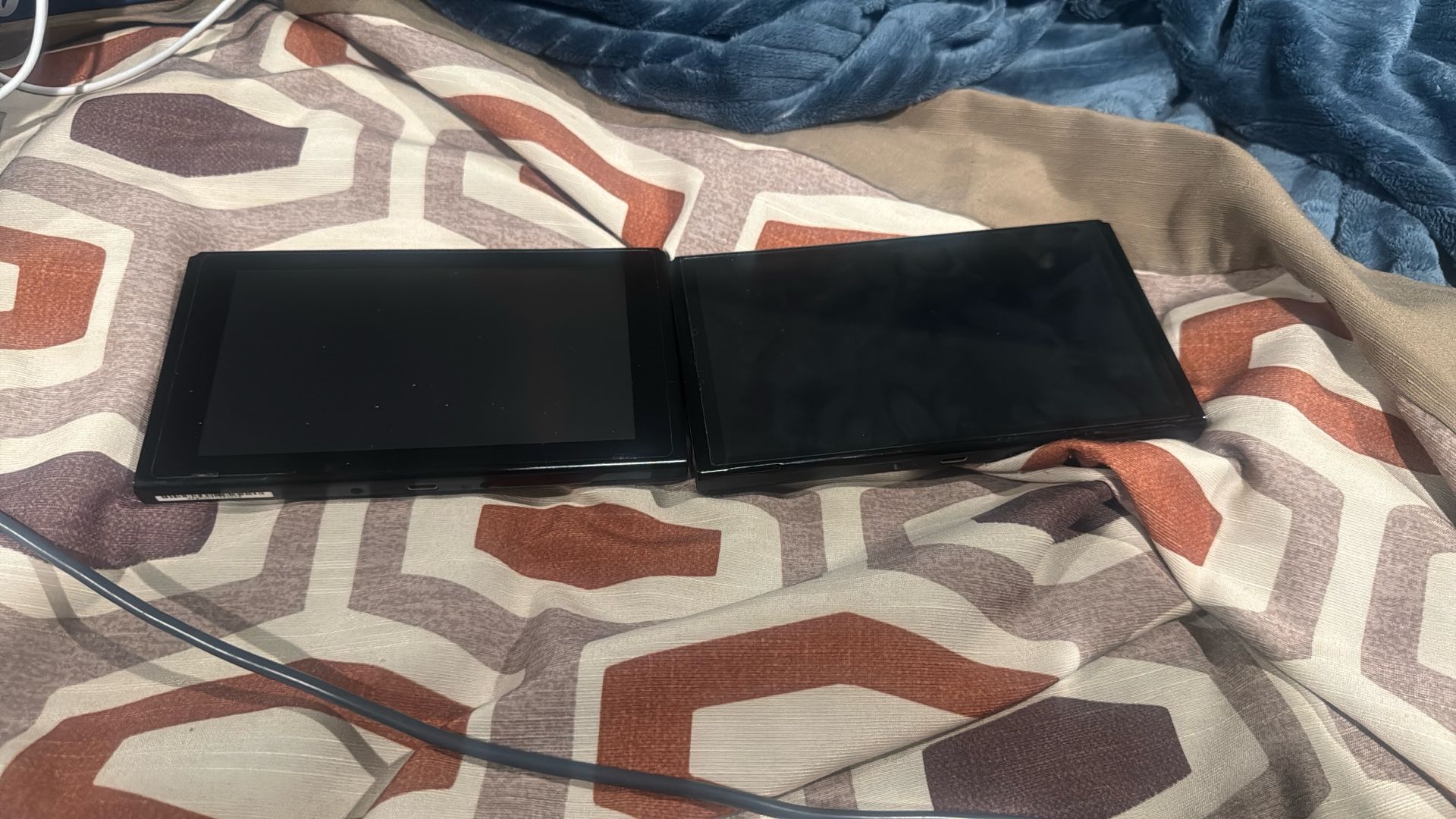 nintendo switch oled and normal 