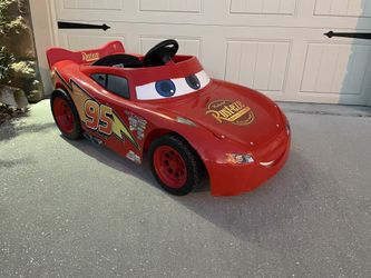Lightning mcqueen power 2024 wheels 12 volt