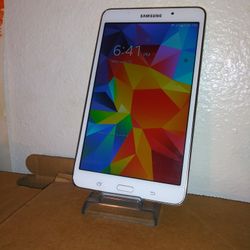 Samsung Galaxy Tab 4. Wi-Fi Tablet