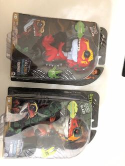 Untamed Ripsaw And Blaze Raptor