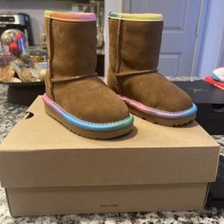 Ugg Toddler Classic Short II Raindow