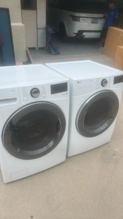 Very nice washer and dryer set