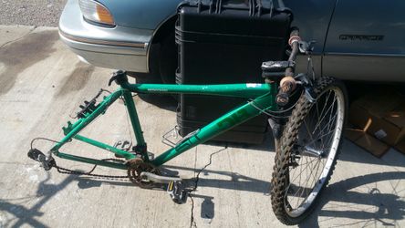 Diamondback mountain bike needs work