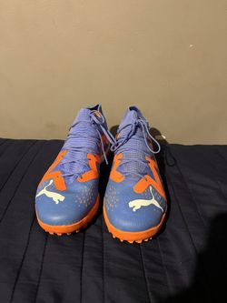 Turf Puma soccer shoes