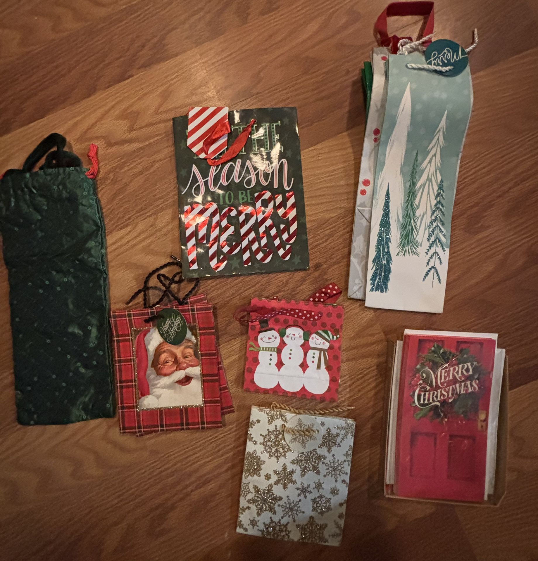 Holiday Bags And Card 