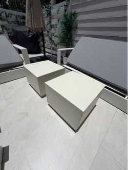 Pottery Barn Concrete Square Outdoor Table ( Set of 2 )