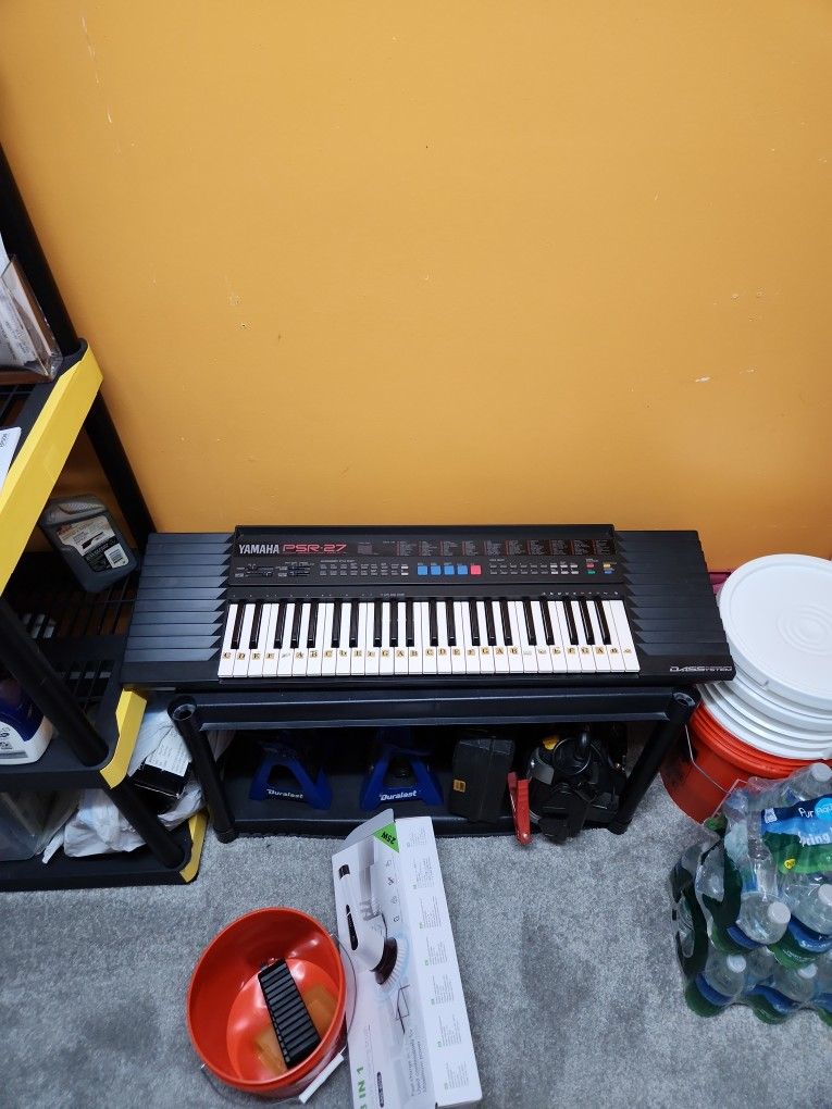 Yamaha PSR27