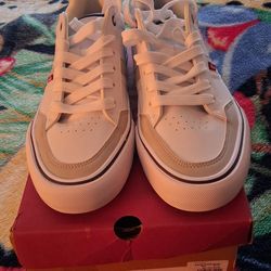 Men's Shoes Size 8 Levi's