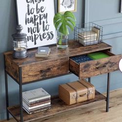 Console Table Wi The Two Baskets 