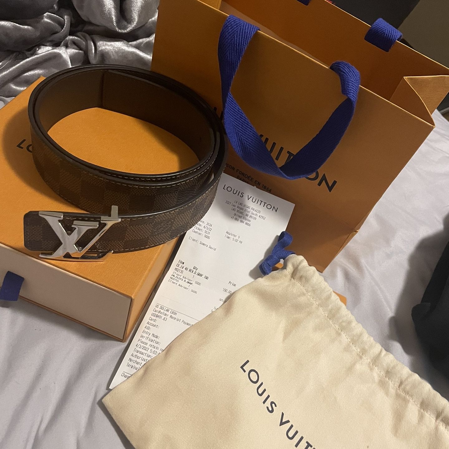 LV Belt for Sale in Los Angeles, CA - OfferUp