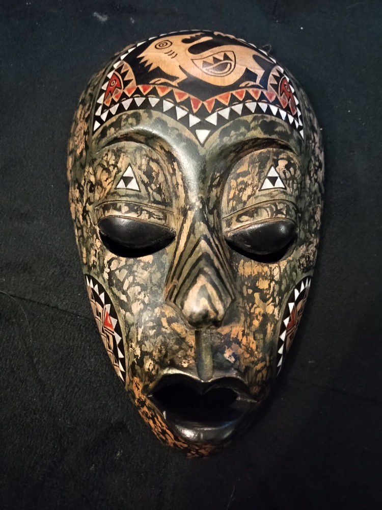 African Mask Mother Of Pearl Inlays 