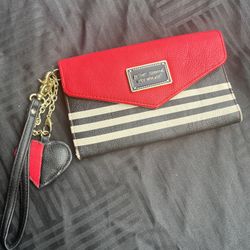 Betsey Johnson New York Wristlet Purse