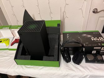 Xbox Series X original owner LIKE NEW