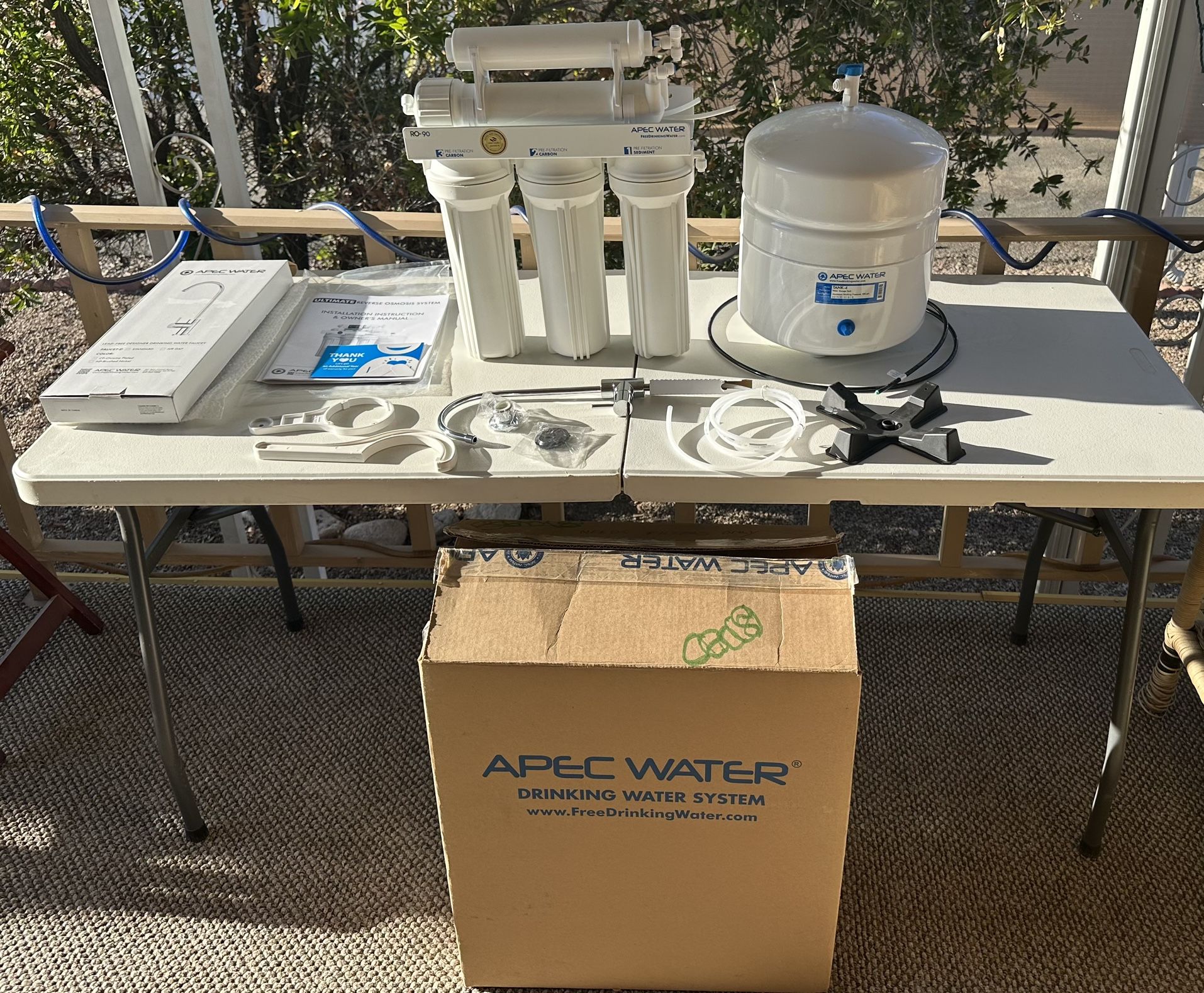 APEC Water Systems RO-90 Ultimate Series Like New