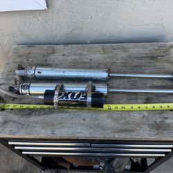 Fox Factory Race 2.0 X 10.0 Smooth Body Remote Shock