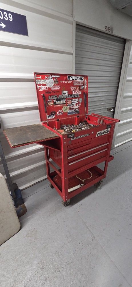 US general Tool Box Filled With Tools