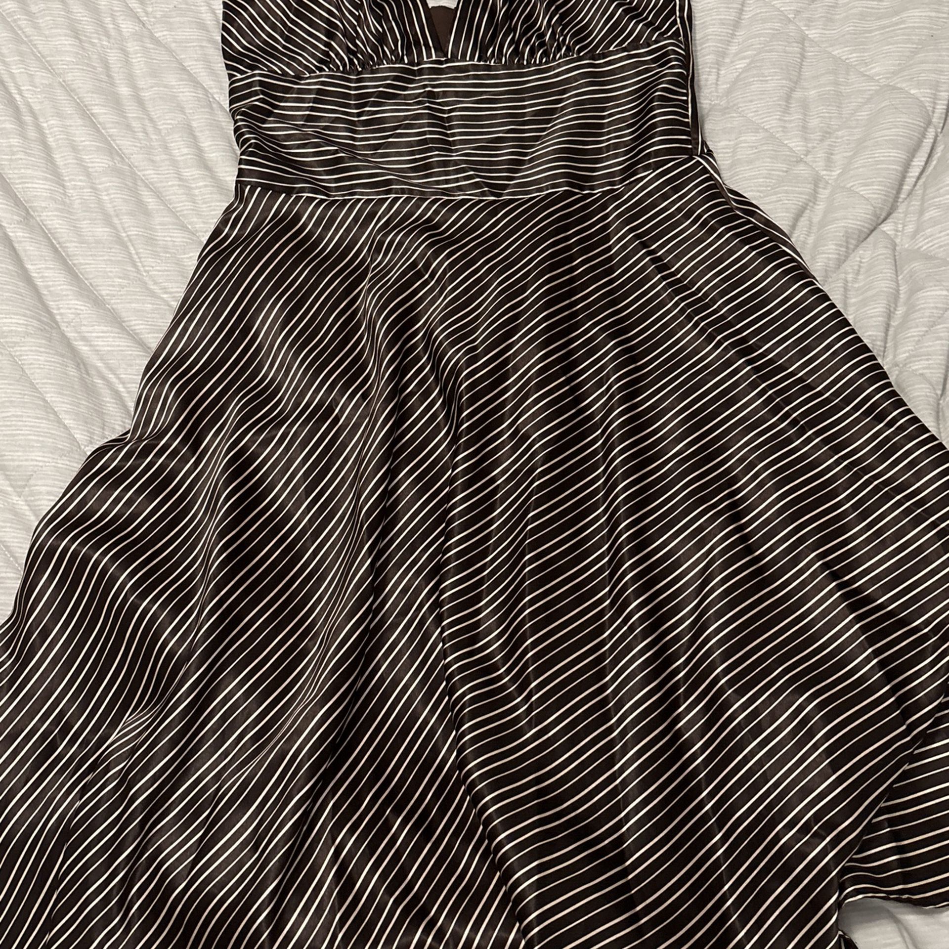 Vintage Alyn Paige Dress