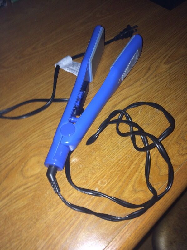 Blue Hair Straightener